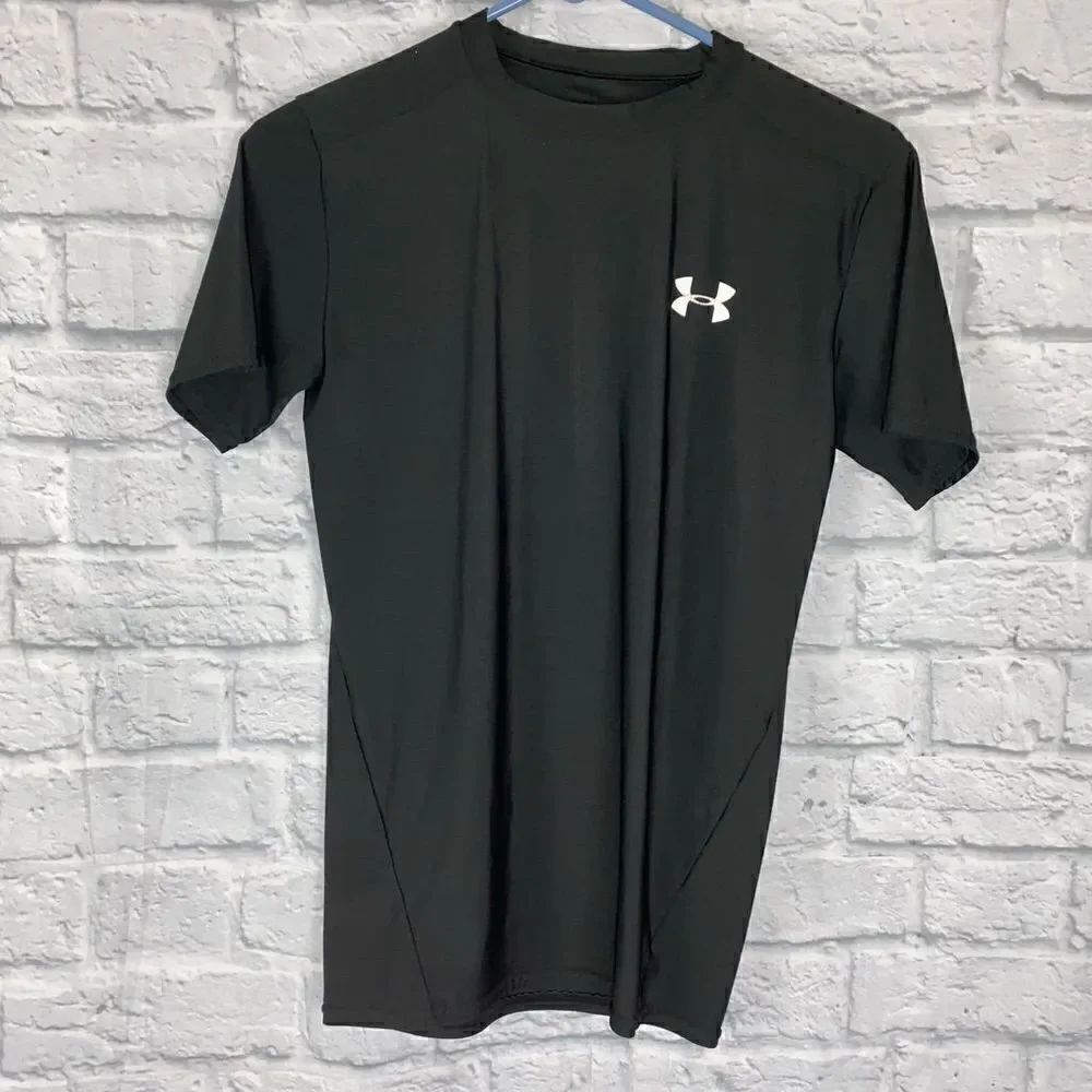 Under armour heat gear short sleeve dri fit fitted shirt black youth boys Sz med